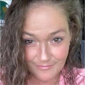 Meet your Posher, Joan